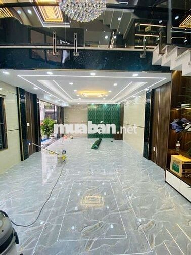 Nhà lô góc KDC đồng bộ Thạnh Xuân, Q12, DT 50m2, 5 tầng, nội thất đẹp