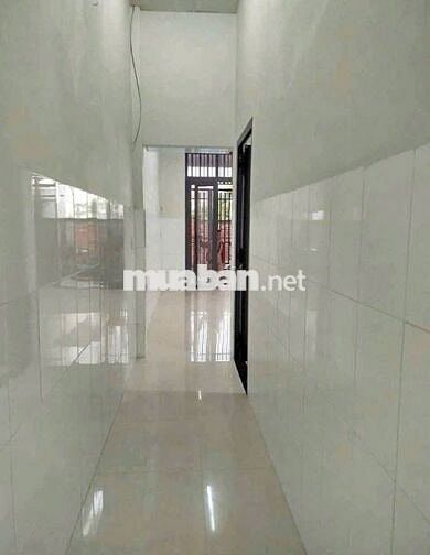 Nhà đẹp trịnh thị miếng,thới tam thôn 100ṁ2 ,900 triệu sổ hồng riêng