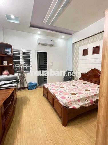 CHO THUÊ NHÀ 1/ HẺM XE TẢI THÔNG