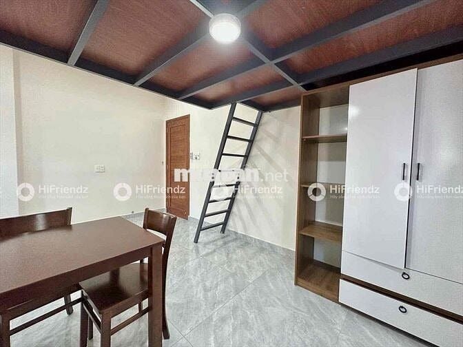 CĂN HỘ FULL NỘI THẤT NHÀ MỚI KHÔNG GIỚI HẠN NGƯỜI Ở CỬA SỔ LỚN
