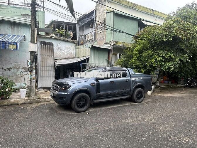 Ford Ranger 2017 XLS 2.2L 4x2 AT - 100000 km