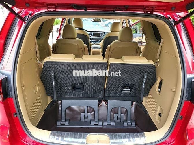 Kia Sedona 2020 Luxury - 69000 km