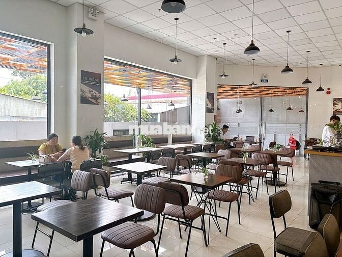 KTX nam CAO CẤP chỉ 4 người - Ngay ĐH Ngân hàng, SPKT 5p di chuyển