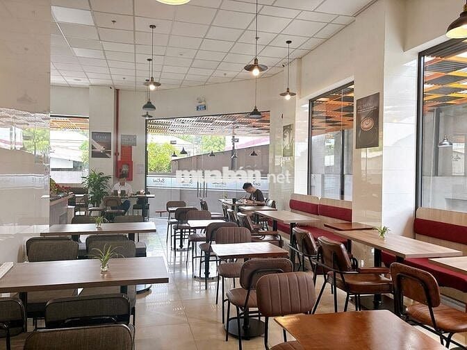 KTX nam CAO CẤP chỉ 4 người - Ngay ĐH Ngân hàng, SPKT 5p di chuyển