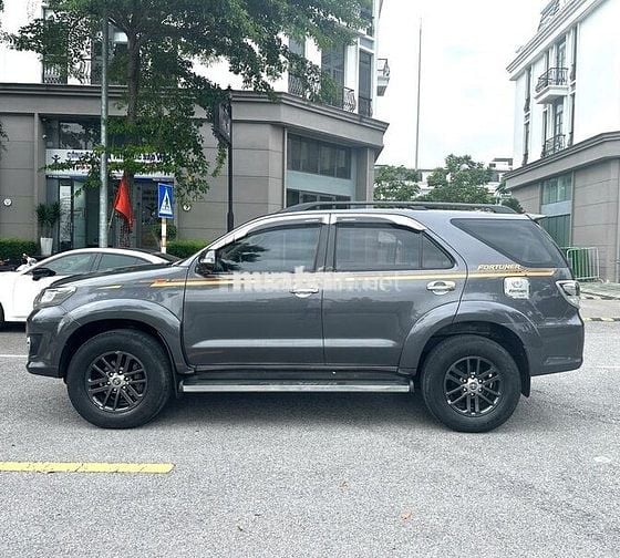 fortuner xăng 1 cầu sx 2015