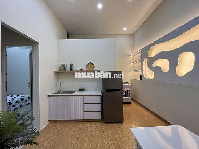 CĂN HỘ 2PN 1 PHÒNG KHÁCH FULL NT CỬA SỔ GẦN GẦN CHỢ PHẠM VĂN HAI