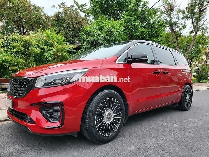 Kia Sedona 2020 Luxury - 69000 km