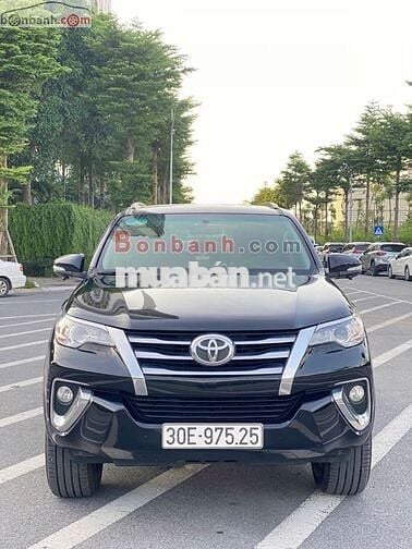 Toyota Fortuner sản xuất 2017 số tự động