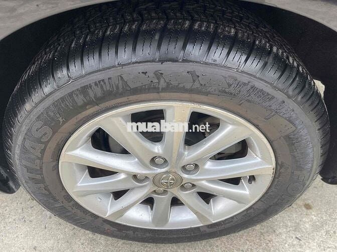 Toyota Camry 2011 - 150000 km