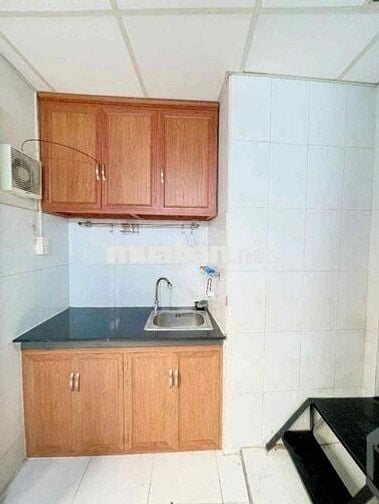 Chính Chủ Kẹt Tiền Cần Bán Gấp Nhà Mặt Hẻm Tôn Đản Quận 4