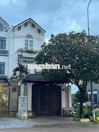 Cho thuê nhà ở nguyên căn dài hạn, 1 trệt 2 lầu, giá thuê 15tr
