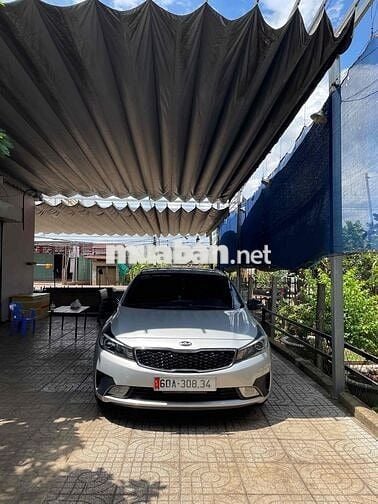 Kia Cerato 2016 1.6 MT - 107000 km