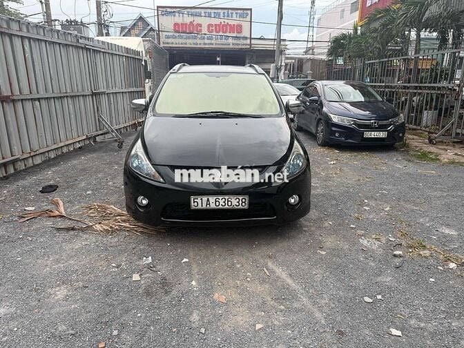 Mitsubishi Grandis 2008 2.4 AT - 12345 km