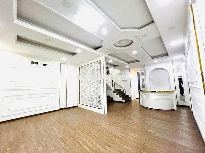 Cho thuê nhà  - mặt tiền hẻm kinhd oanh 351 Lê Văn Sỹ - P13- Q3