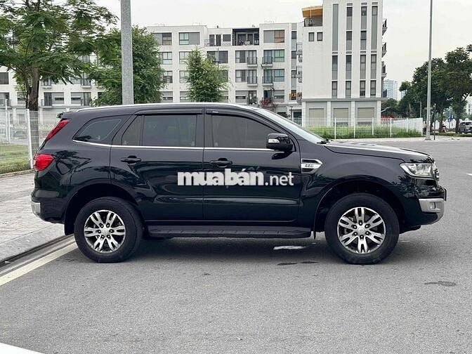 Ford Everest 2016 Trend 2.2L 4x2 AT - 150000 km