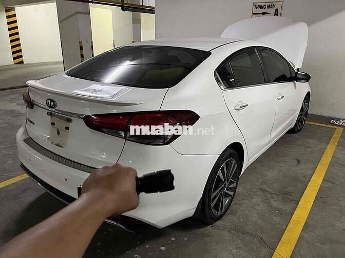 Kia Cerato 2018 1.6 AT - 107000 km