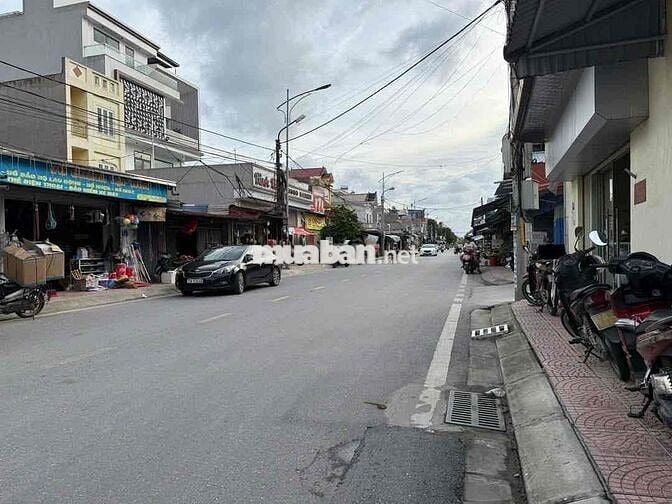Mặt đường Lương Quán, Nam Sơn, An Dương- 90,7m- ngang 4,6m