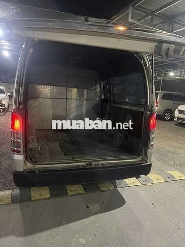 Bán gấp xe Van 840 kg 5 ghế. xe chính chủ