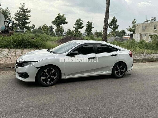 Honda Civic 1.5L Vtec Turbo