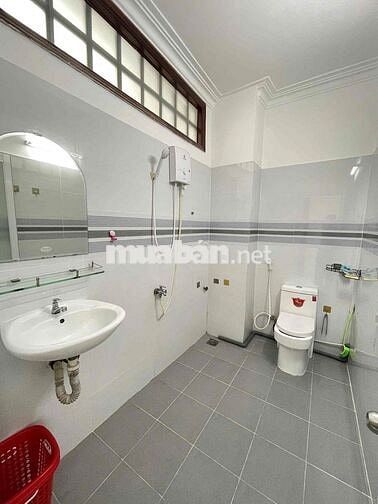 🔥1PN BAN CÔNG_NGAY BỜ KÈ_ĐH KINH TẾ UEH ISB_ĐH NHÂN VĂN_THẢO CẦM VIÊN