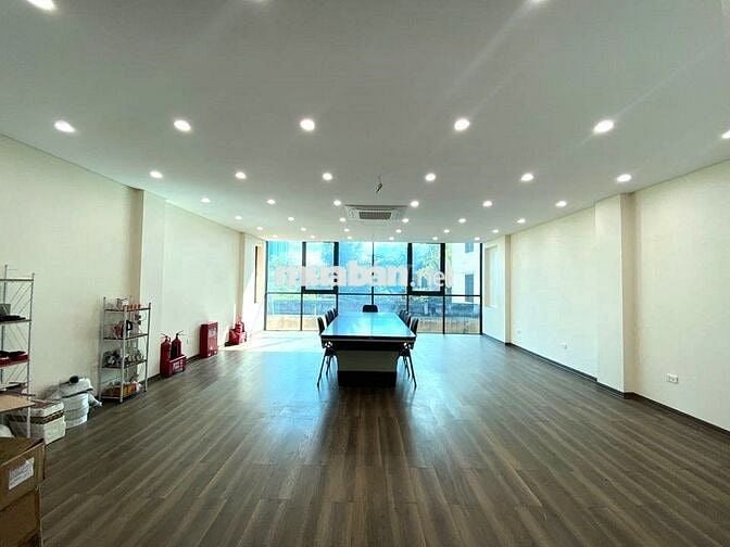Sàn kinh doanh mặt phố Thái Hà 90m2 chỉ 14 triệu/tháng giá tốt