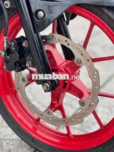 Suzuki Gsx-S150 2018,xe đẹp,máy móc zin êm