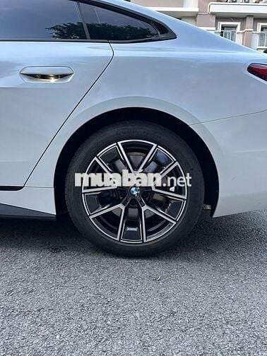 BMW 4 Series 2022 430i Gran Coupe - 15000 km