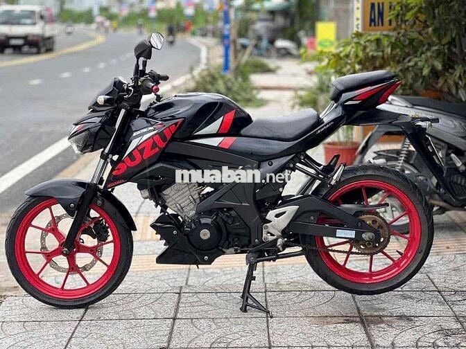 Suzuki Gsx-S150 2018,xe đẹp,máy móc zin êm