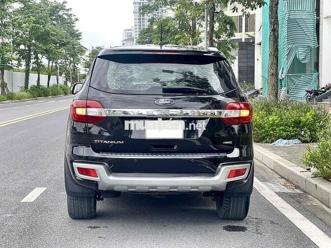 Ford Everest 2022 Titanium+ 2.0L AT 4x4 -