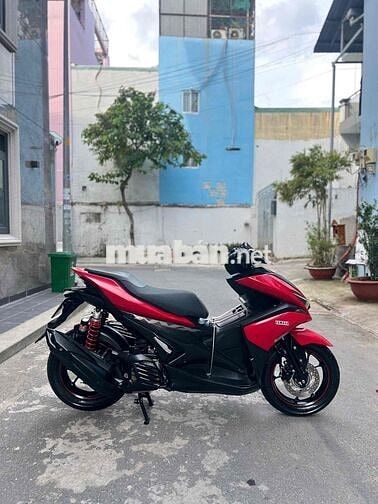 NVX 9 chủ