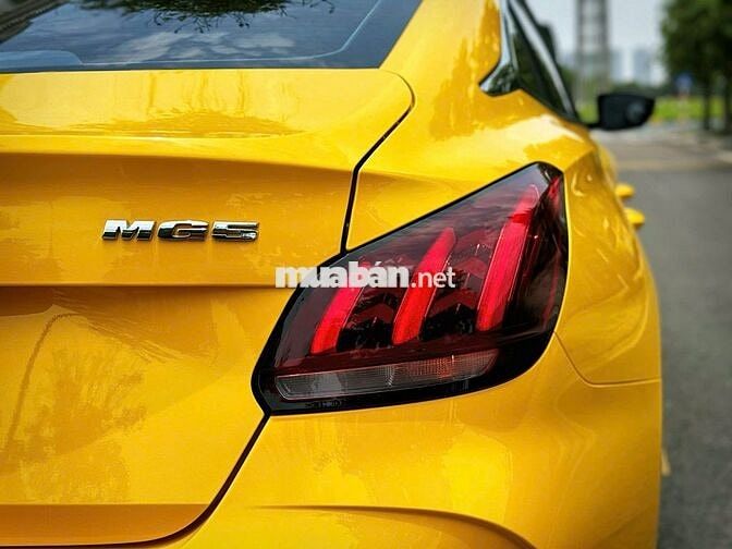 MG MG5 2024  - 10000 km