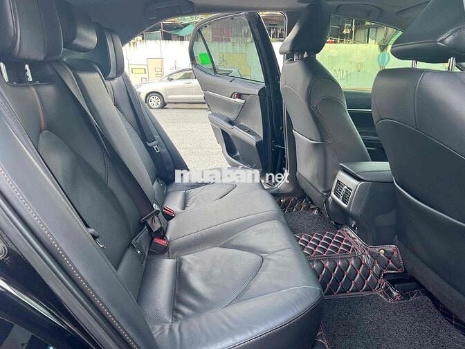 Toyota Camry 2022 2.5Q - 47000 km