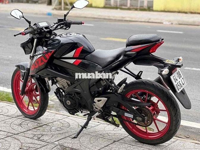 Suzuki Gsx-S150 2018,xe đẹp,máy móc zin êm