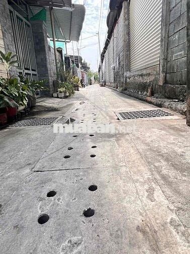 NHÀ CHÁNH NGHĨA TRUNG TÂM BÌNH DƯƠNG CŨ. 5x24 ĐƯỜNG 3M THÔNG