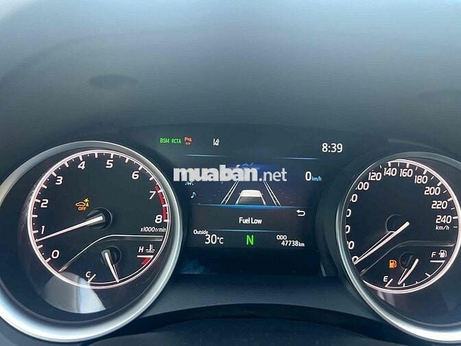Toyota Camry 2022 2.5Q - 47000 km