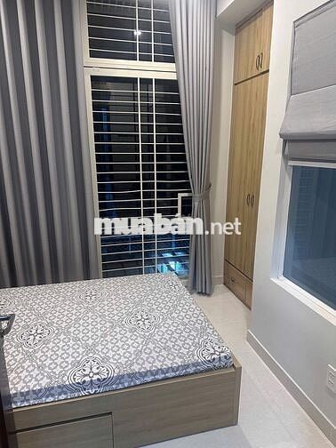 phòng full nội thất mới, bancong to thoáng, nvs riêng tư ngoài phòng