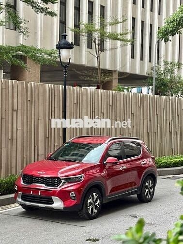 Kia Sonet 2024 Luxury 1.5 AT - 10000 km