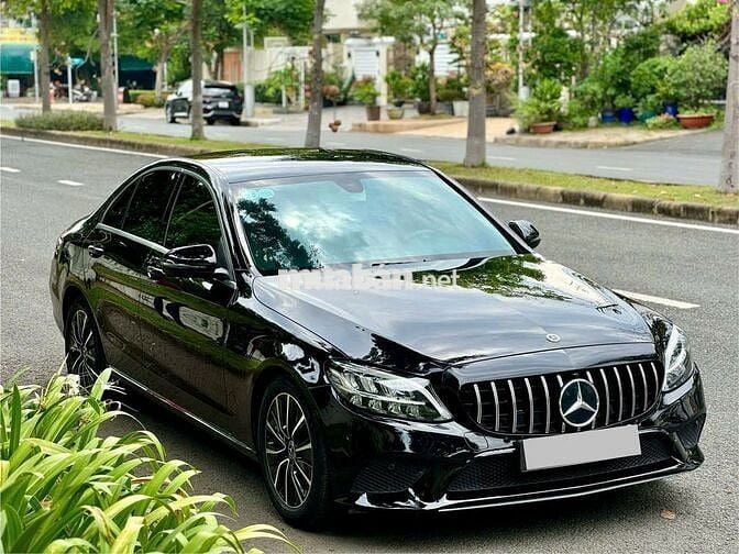 Mercedes Benz C200 Facelif - 56000 km
