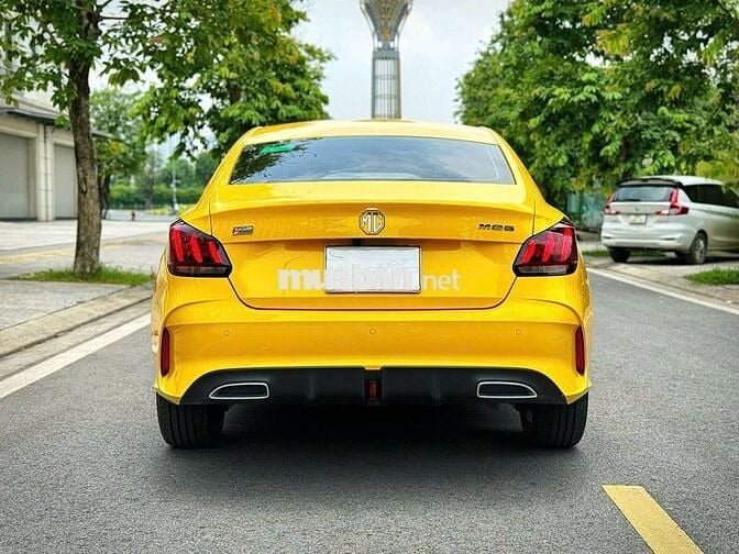 MG MG5 2024  - 10000 km