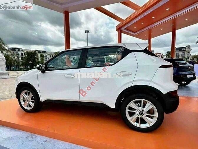 VinFast VF5 Plus 2025
