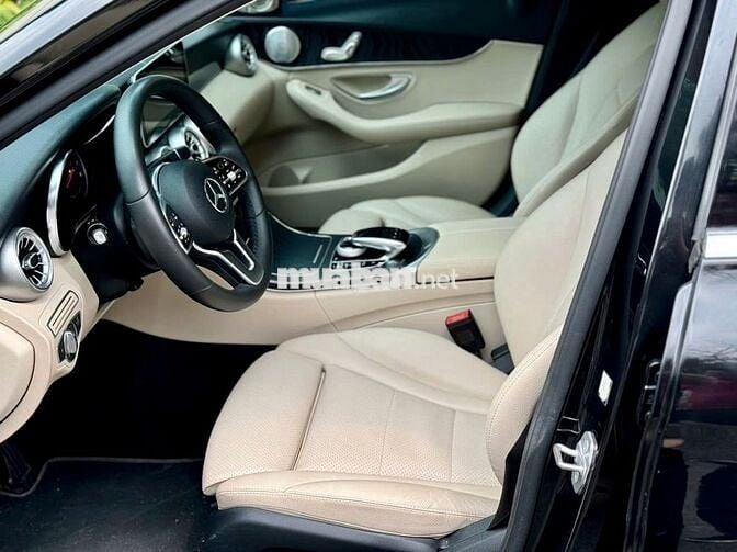 Mercedes Benz C200 Facelif - 56000 km