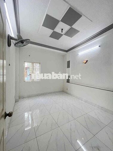 nhà chonthuee hxh trần văn quang tb 4p 3wc 3m5 x 12m 2 lầu + st 12tr5