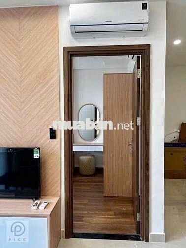 q7 reverse cho thuê 2 pn full nt gần Phú Mỹ Hưng