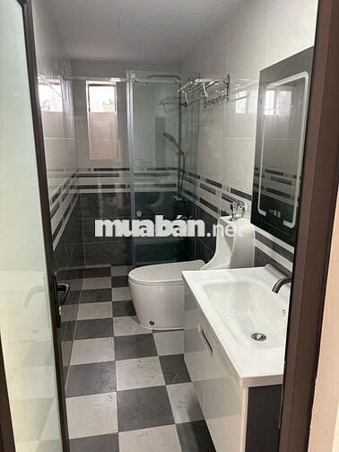 CHO THUÊ NHÀ PHỐ DƯƠNG VĂN BÉ - 33M2 - 5 TẦNG THANG MÁY - FULL ĐỒ