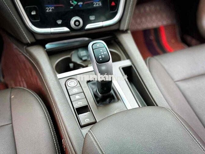 VinFast Lux A2.0 2020 2.0 AT - 90000 km