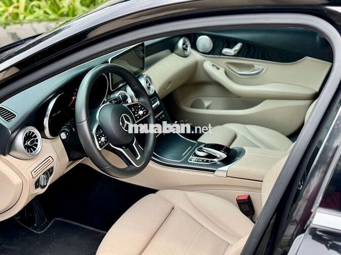 Mercedes Benz C200 Facelif - 56000 km