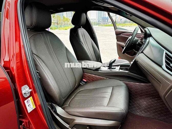 VinFast Lux A2.0 2020 2.0 AT - 90000 km