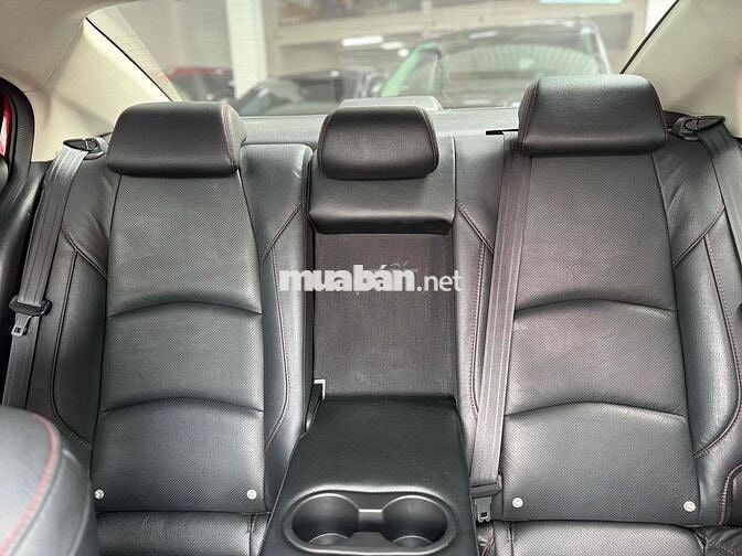 Mazda 3 2016 1.5 AT Sedan - 90000 km