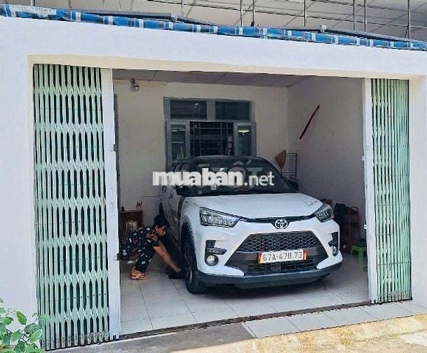 bán nhà HXH đường hồ văn long DT 5,7x13 hiện trạng cấp 4 tiện xây mới