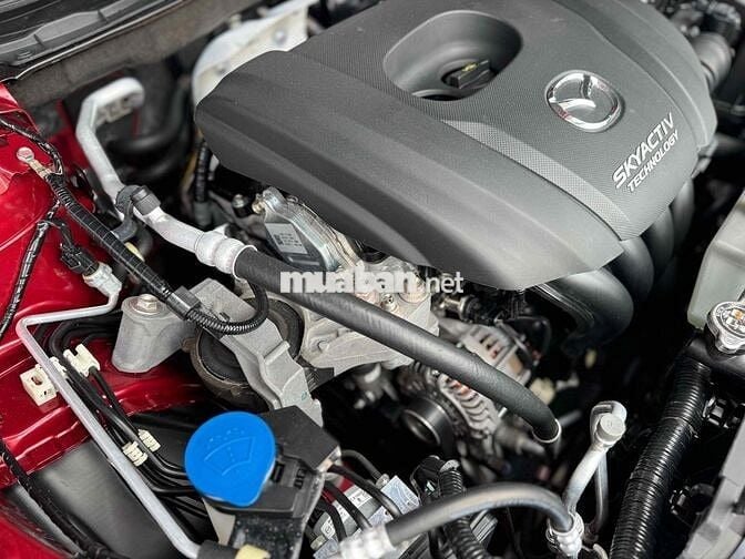 Mazda 3 2016 1.5 AT Sedan - 90000 km
